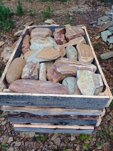 Златолит жёлтый, жёлто-зелёный глыбки и валуны для ланшафтного дизайна купить в Ирбите