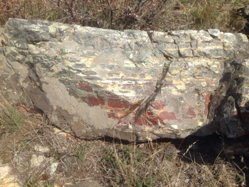 Гигантские зелёные валуны для ландшафтного дизайна весом более 5 тонн купить в Ирбите