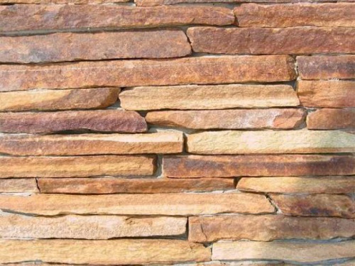 Горбушка златолит золотистый для облицовки купить в Ирбите